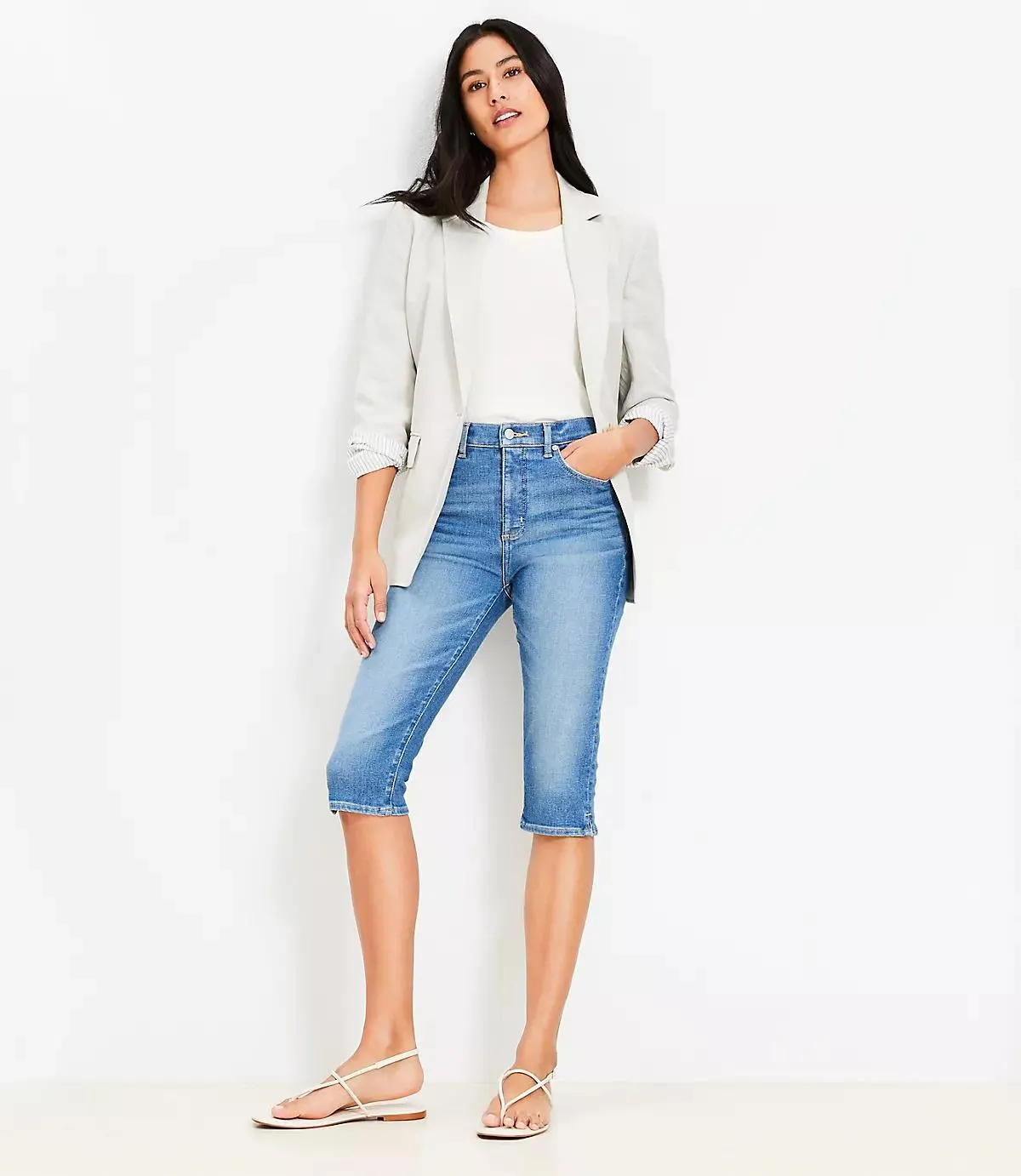 High Rise Denim Capri Pants in Light Wash