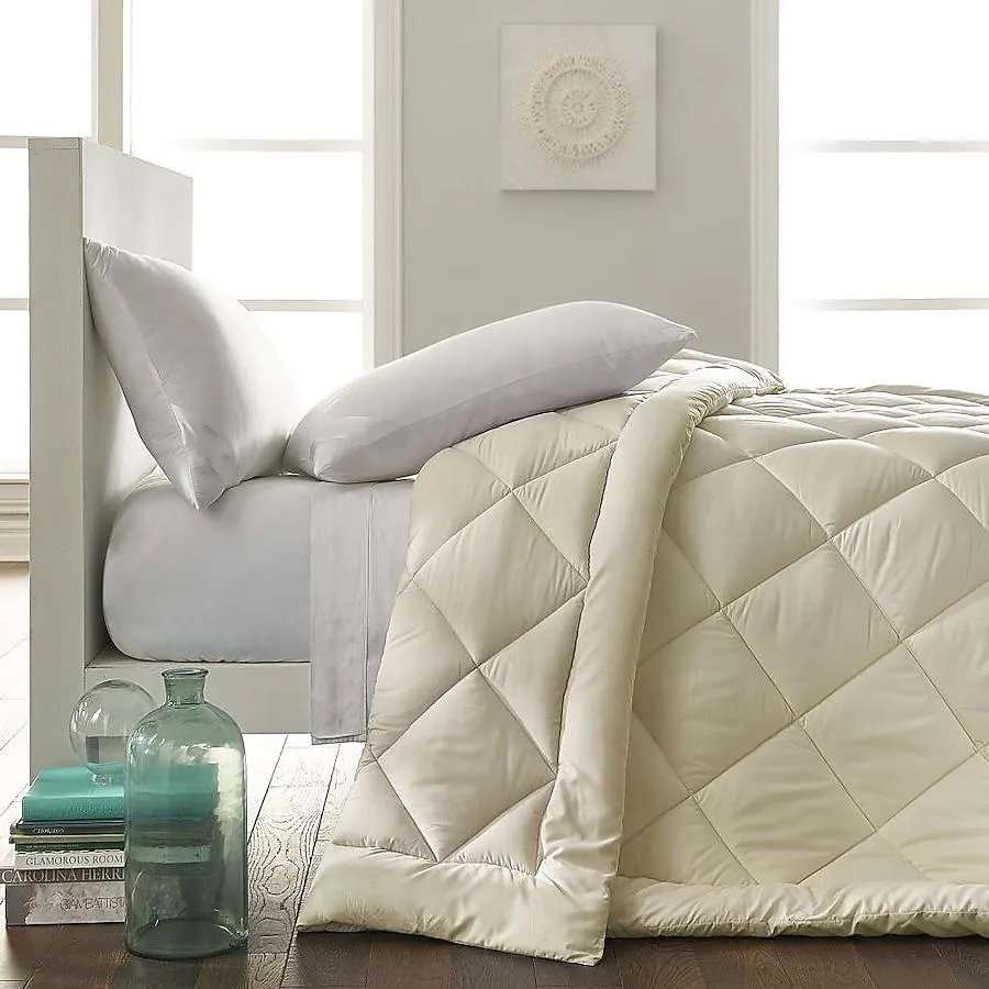 LoftWorks Ivory Solid Reversible Full/Queen Comforter Microfiber