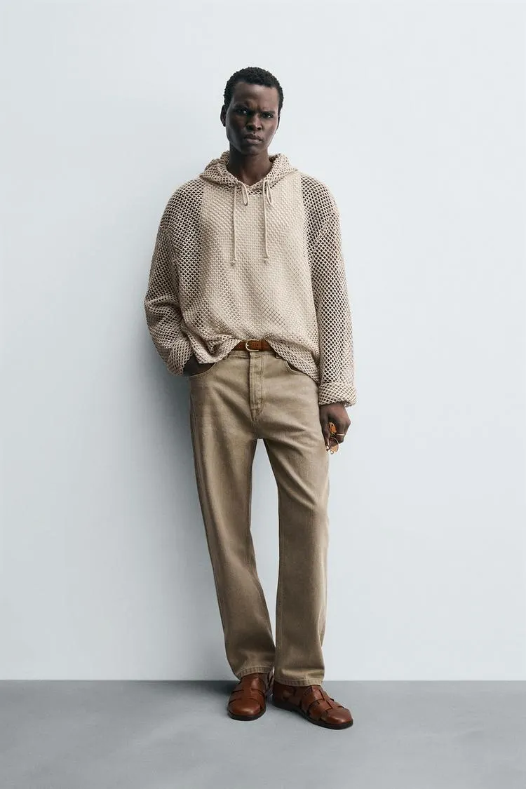 CROCHET TEXTURED SWEATSHIRT