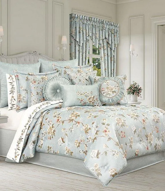 Prestige Woven Floral Pattern Oversized Comforter Set