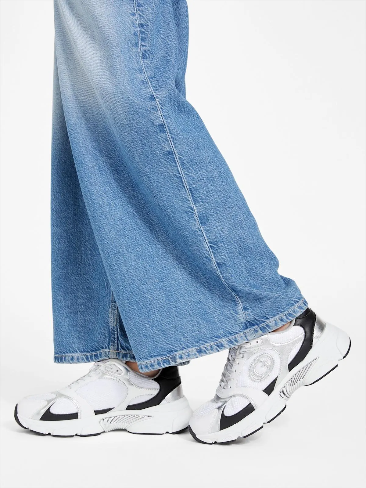 Ibitha Metallic Signature G Sneakers