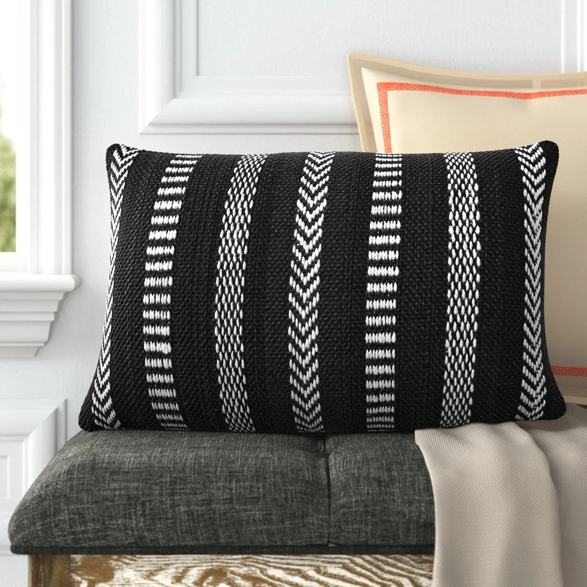 Positano Embroidered Indoor/Outdoor Lumbar Pillow Cover