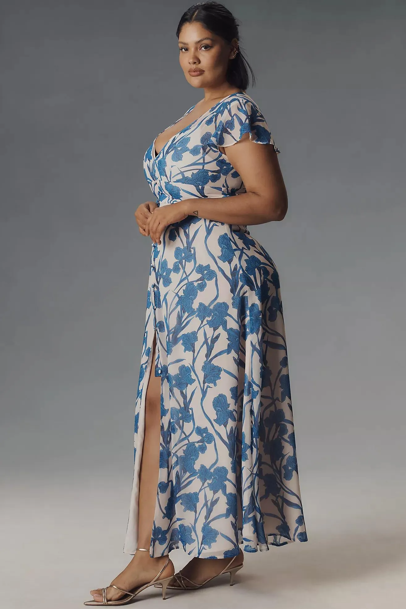 Hutch Nia Short-Sleeve V-Neck Maxi Dress