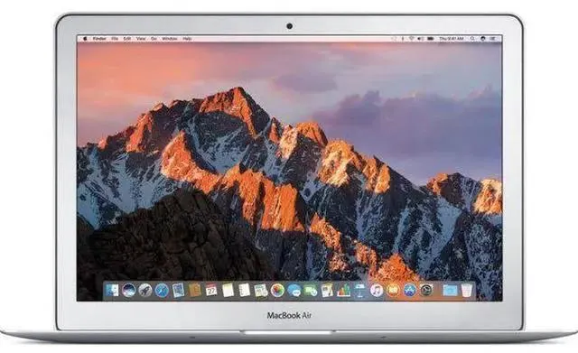 Apple MacBook Air (2017) 13.3-inch - Intel Core i5 1.8GHz - 128GB - Silver - 8GB RAM - Acceptable (Grade C)