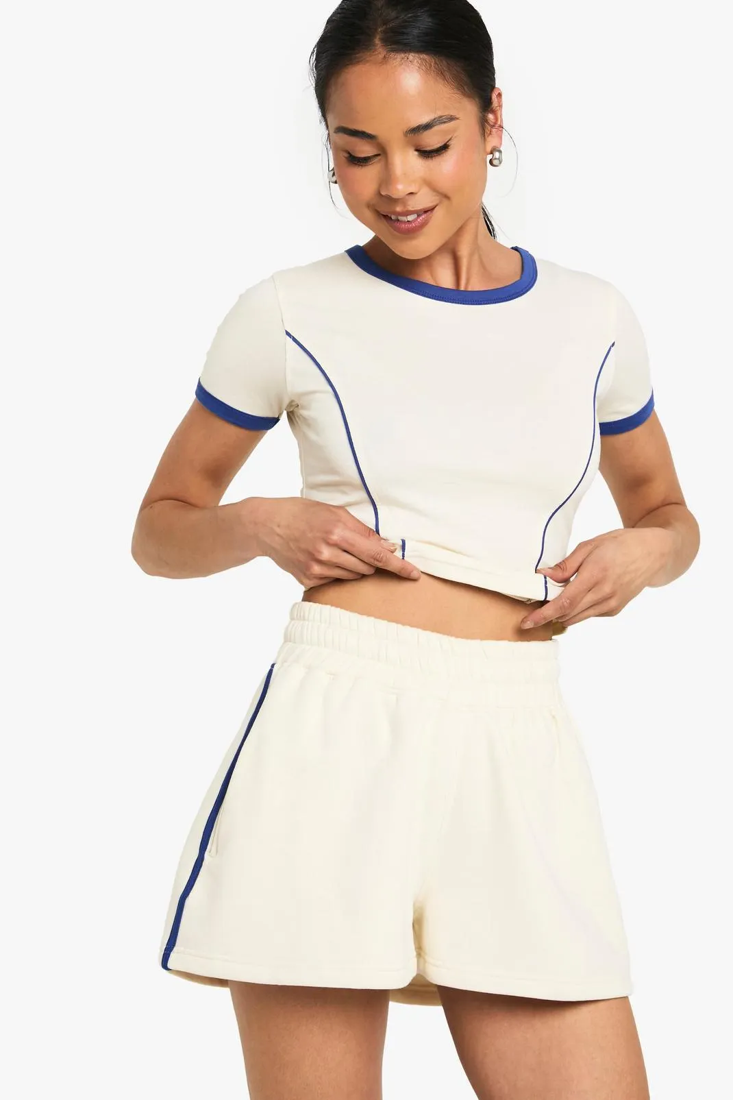 Piping Detail T-shirt And Short Tracksuit