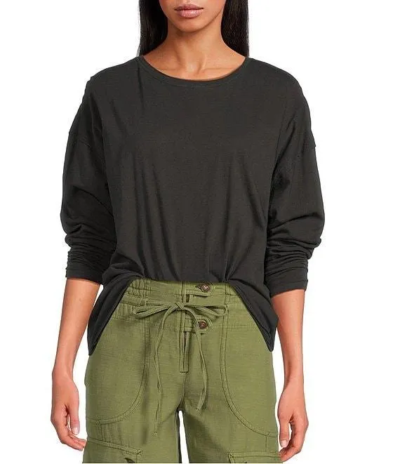 Nina Crew Neck Long Sleeve Tee