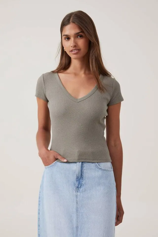 Rory V Neck Short Sleeve Tee