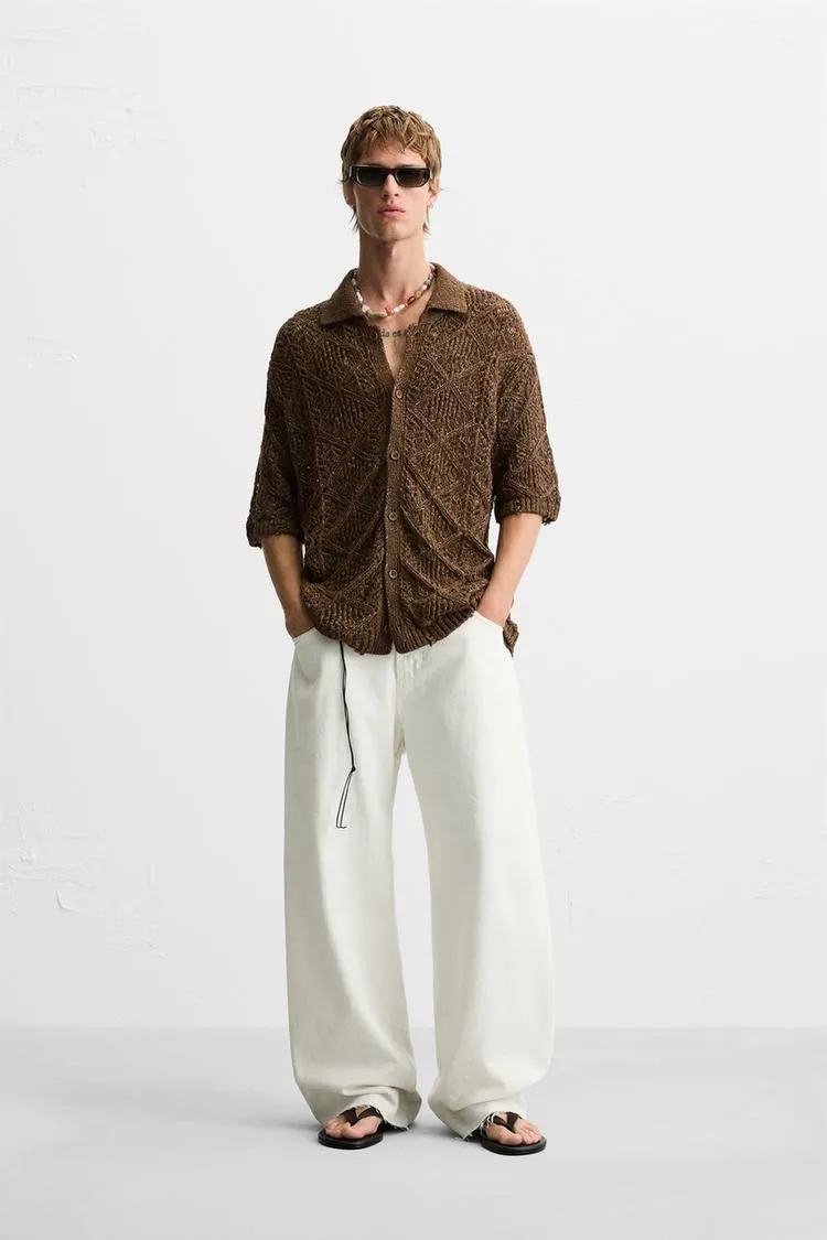 TEXTURED KNIT DISTRESSED SHIRT