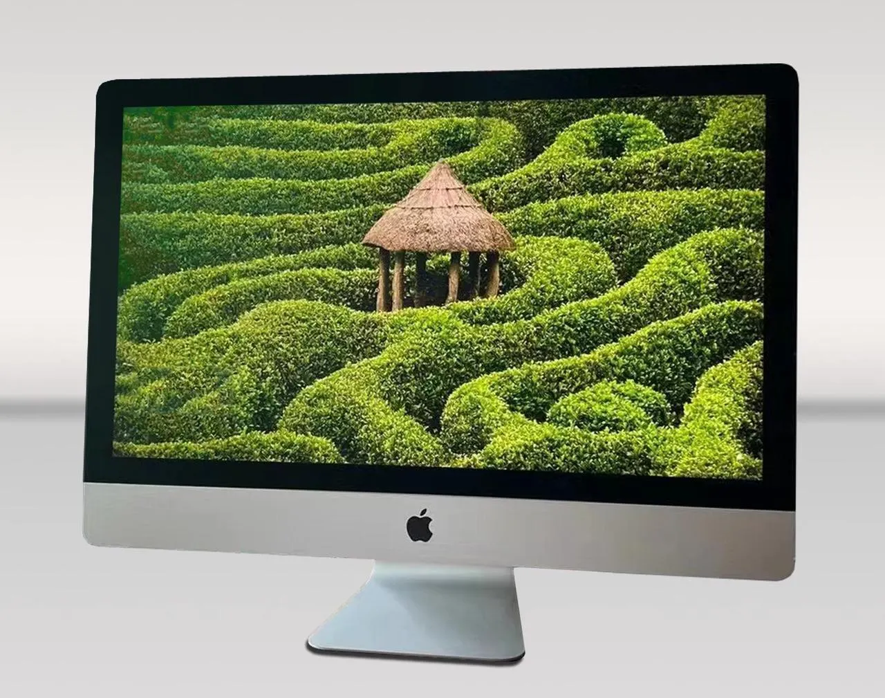 Apple 21.5" iMac with Retina 4K Display Desktop 3.2 GHz Core i7 (I7-8700) 8GB RAM 1TB Fusion Drive storage MRT42LL/A A2116 2019 (Refreshed)