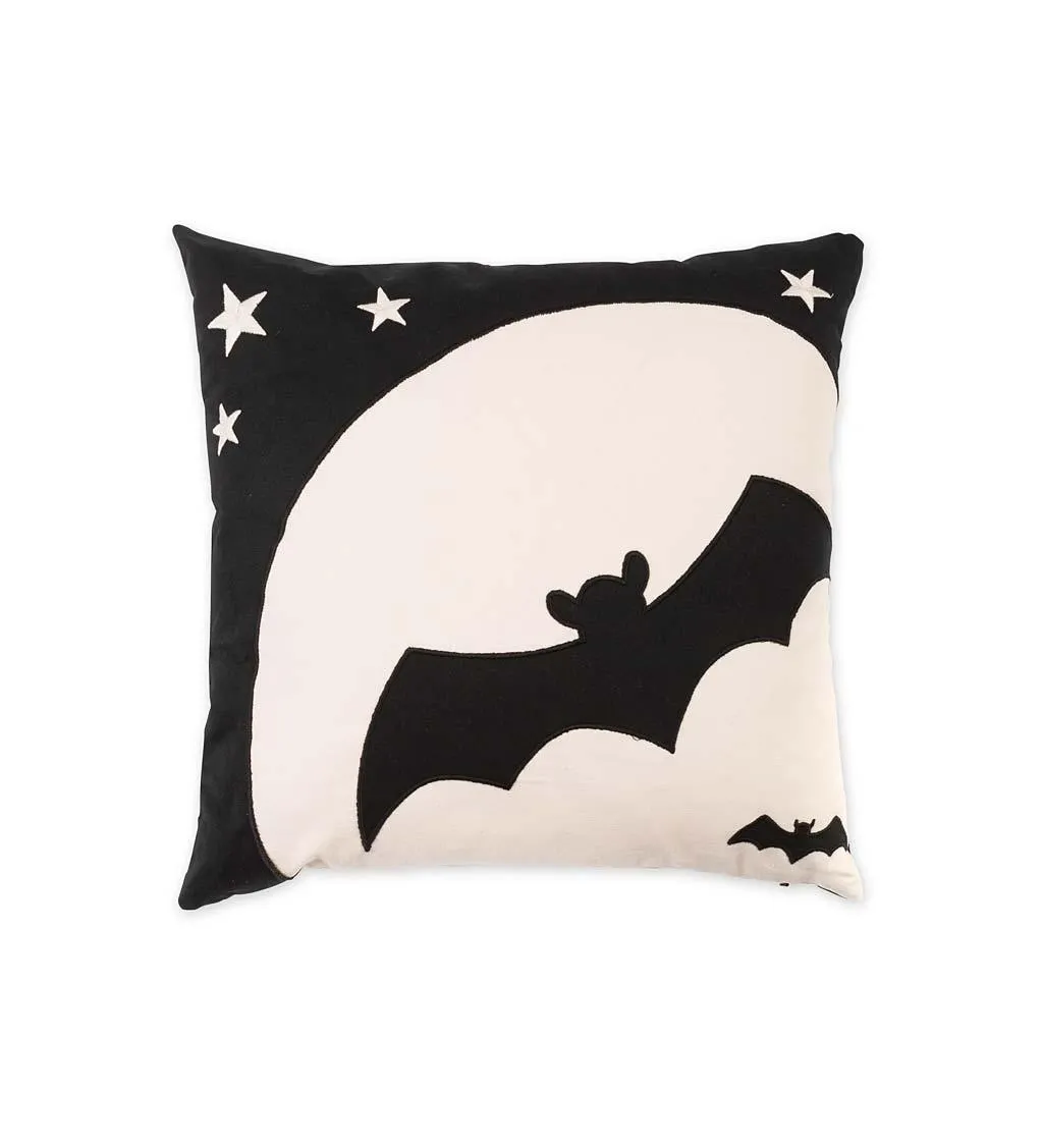 Indoor/Outdoor Halloween Night Bat Cotton Throw Pillow