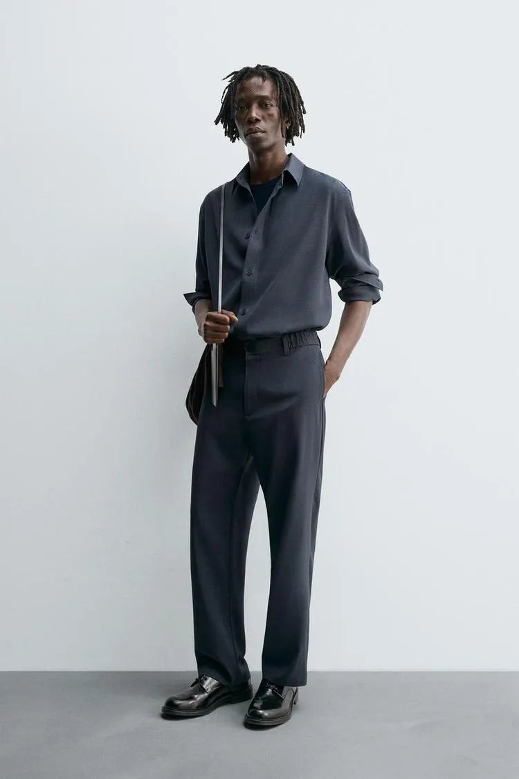 RELAXED FIT FLOWY SHIRT