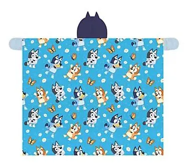 Bluey 50"x60" Hooded Throw with Hand Pockets