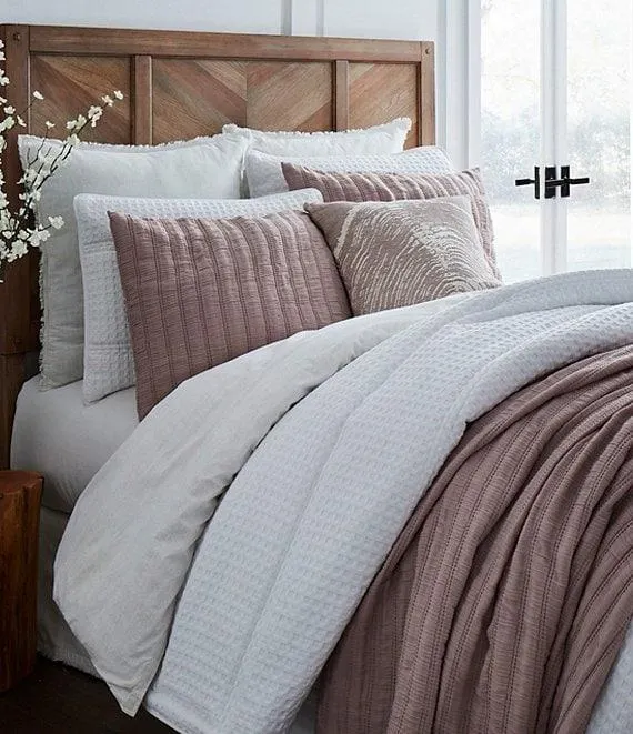 Simplicity Collection Knox Comforter