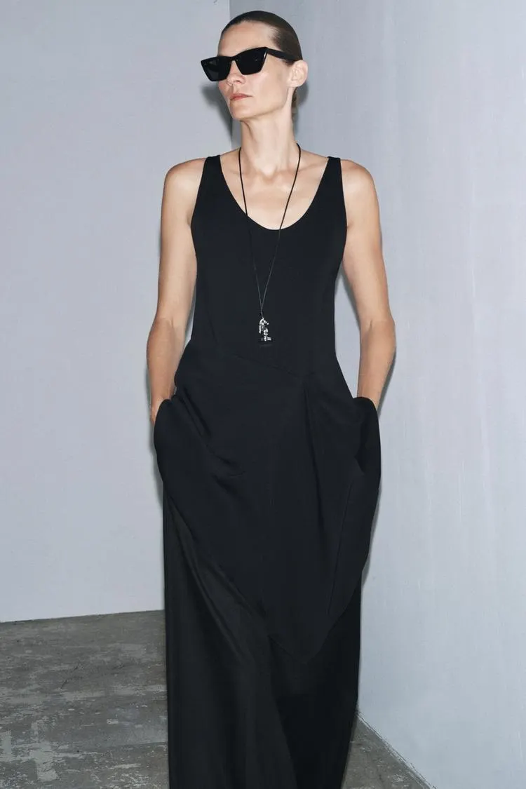 ASYMMETRIC ZW COLLECTION TOP