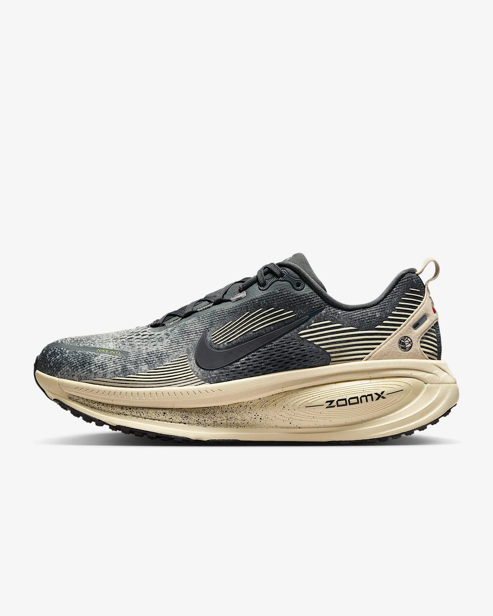 Nike Vomero 18