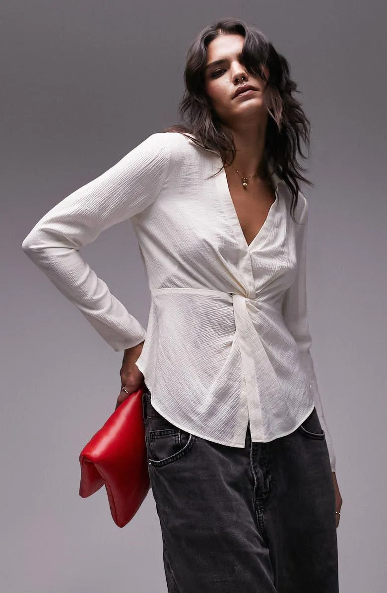 Twist Front Top