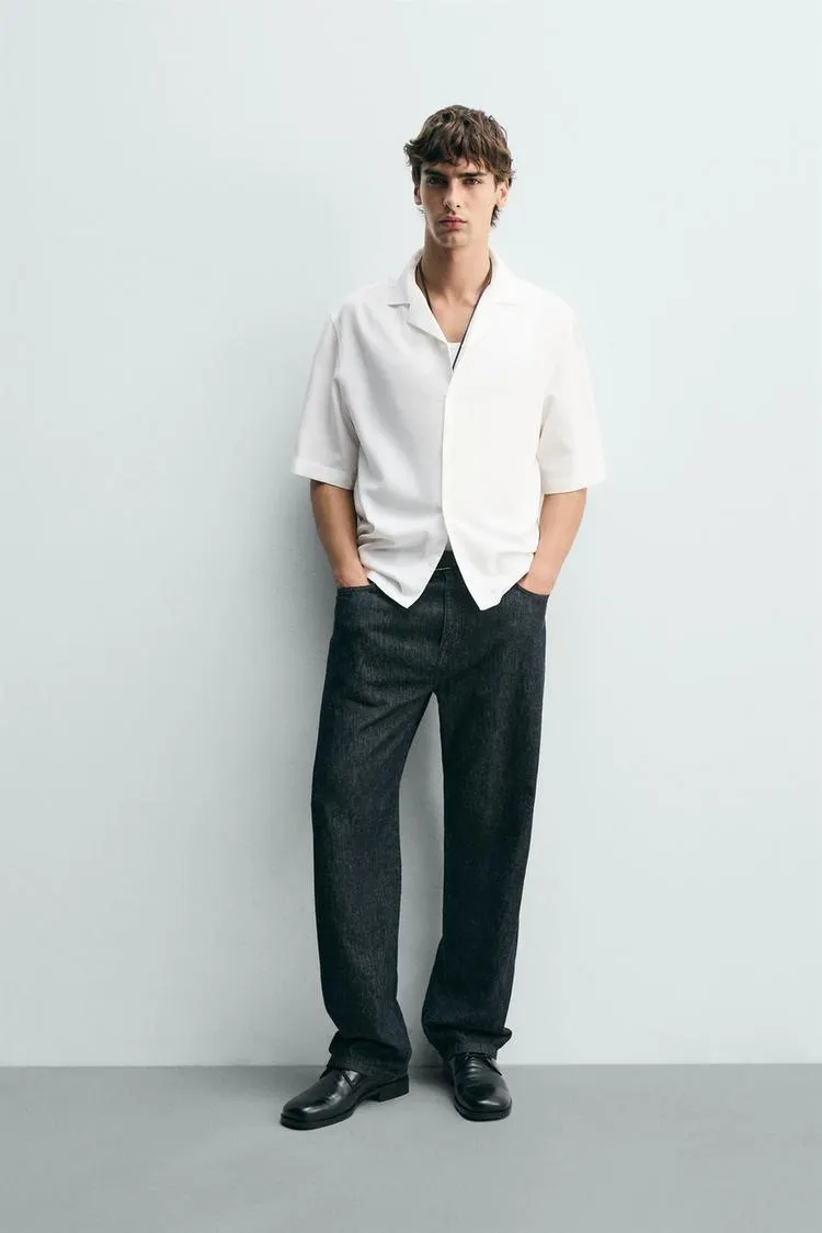 BOXY FIT FLOWY SHIRT