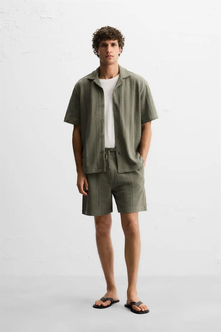 JACQUARD TEXTURED SHIRT