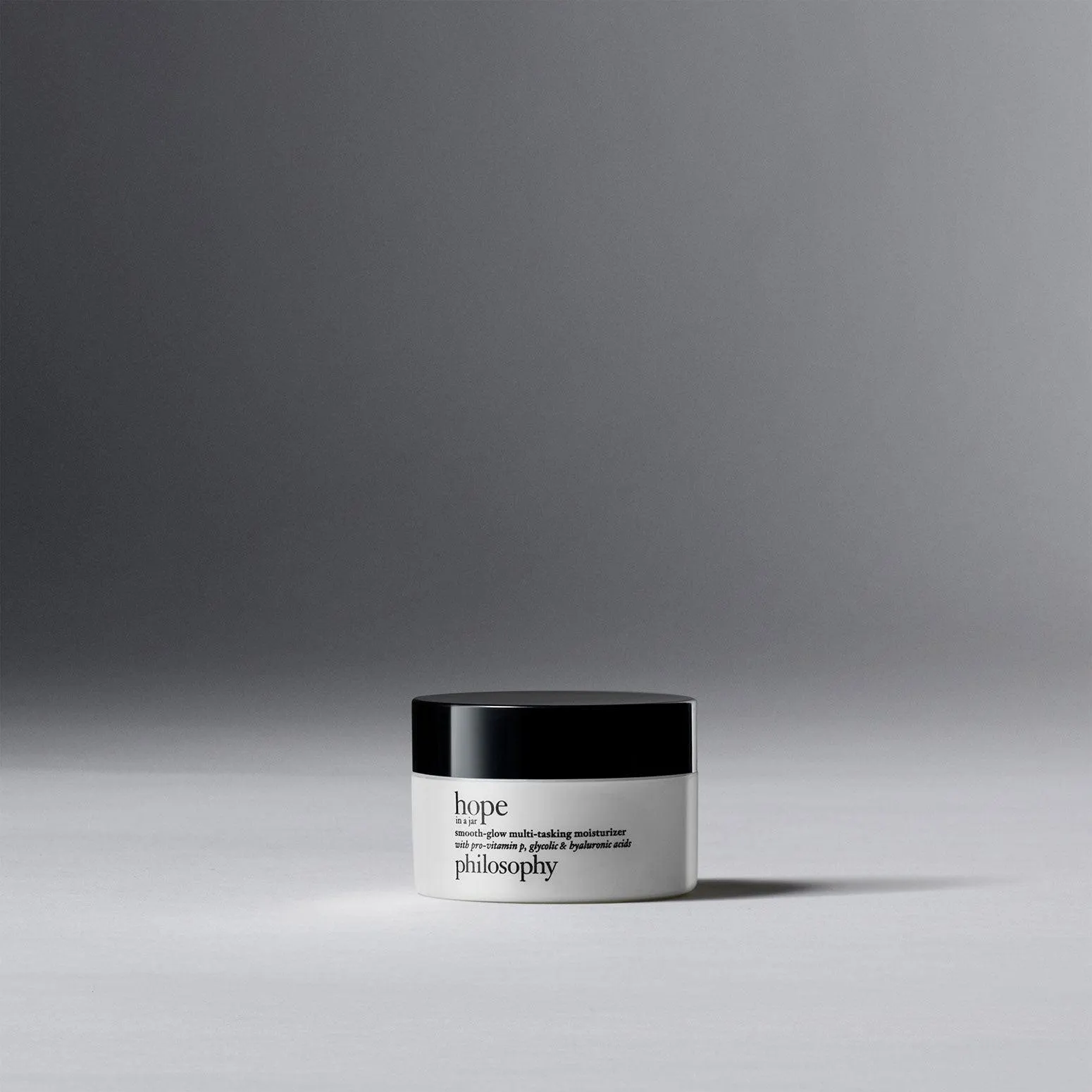 smooth-glow multi-tasking moisturizer