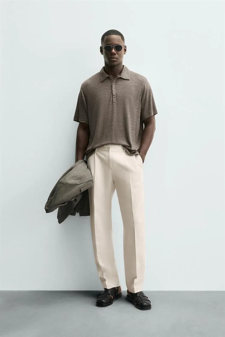 REGULAR FIT PLEATED PANTS
