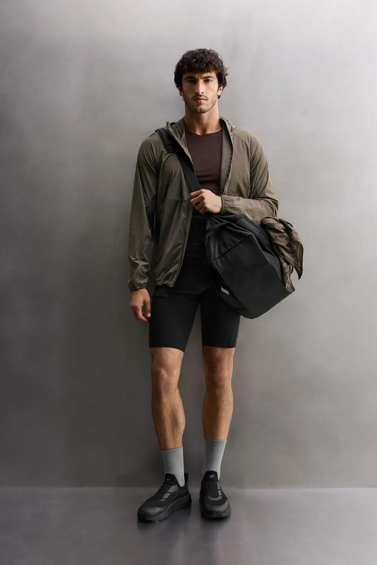 COLOR BLOCK LIGHTWEIGHT TECHNICAL JACKET