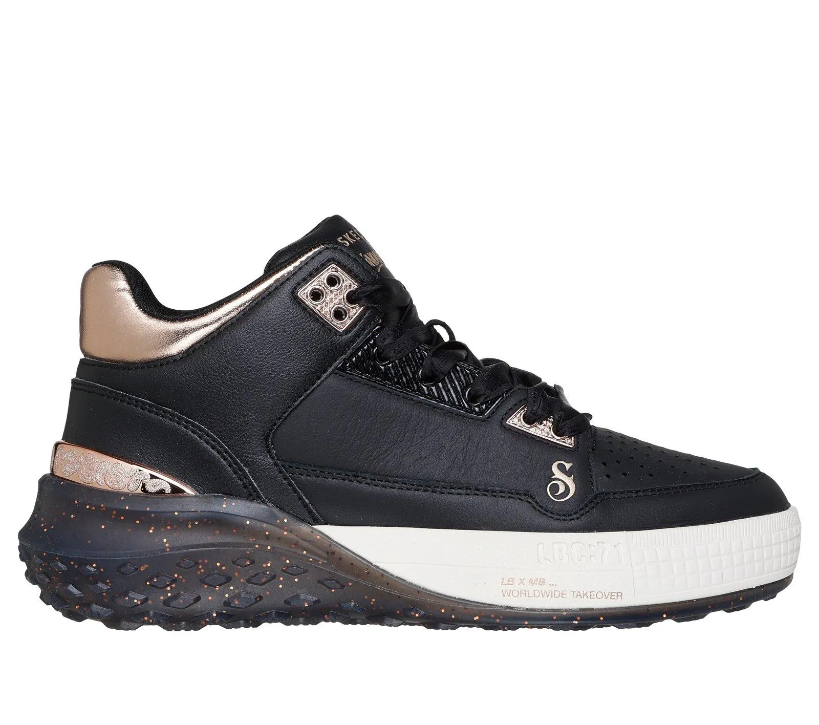 Snoop Dogg: Sizzle - Buckets