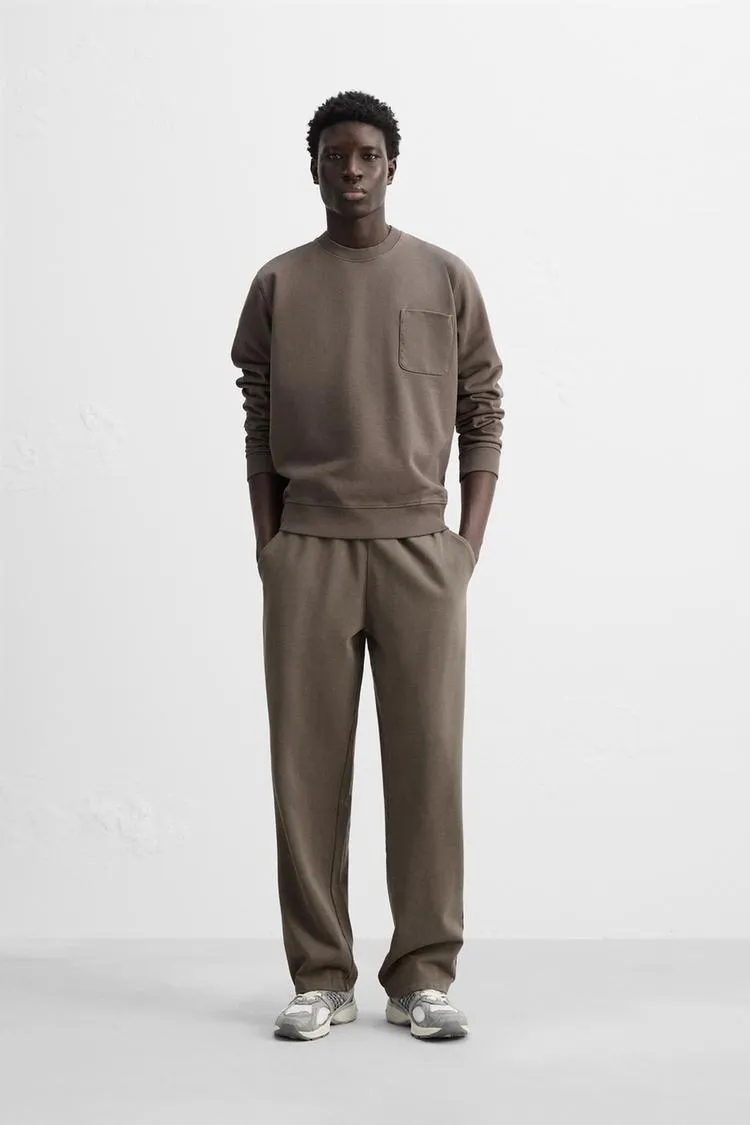 REGULAR FIT JOGGER PANTS