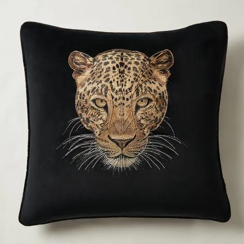 Namir Pillow 22"