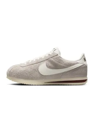 Nike Cortez SE Suede