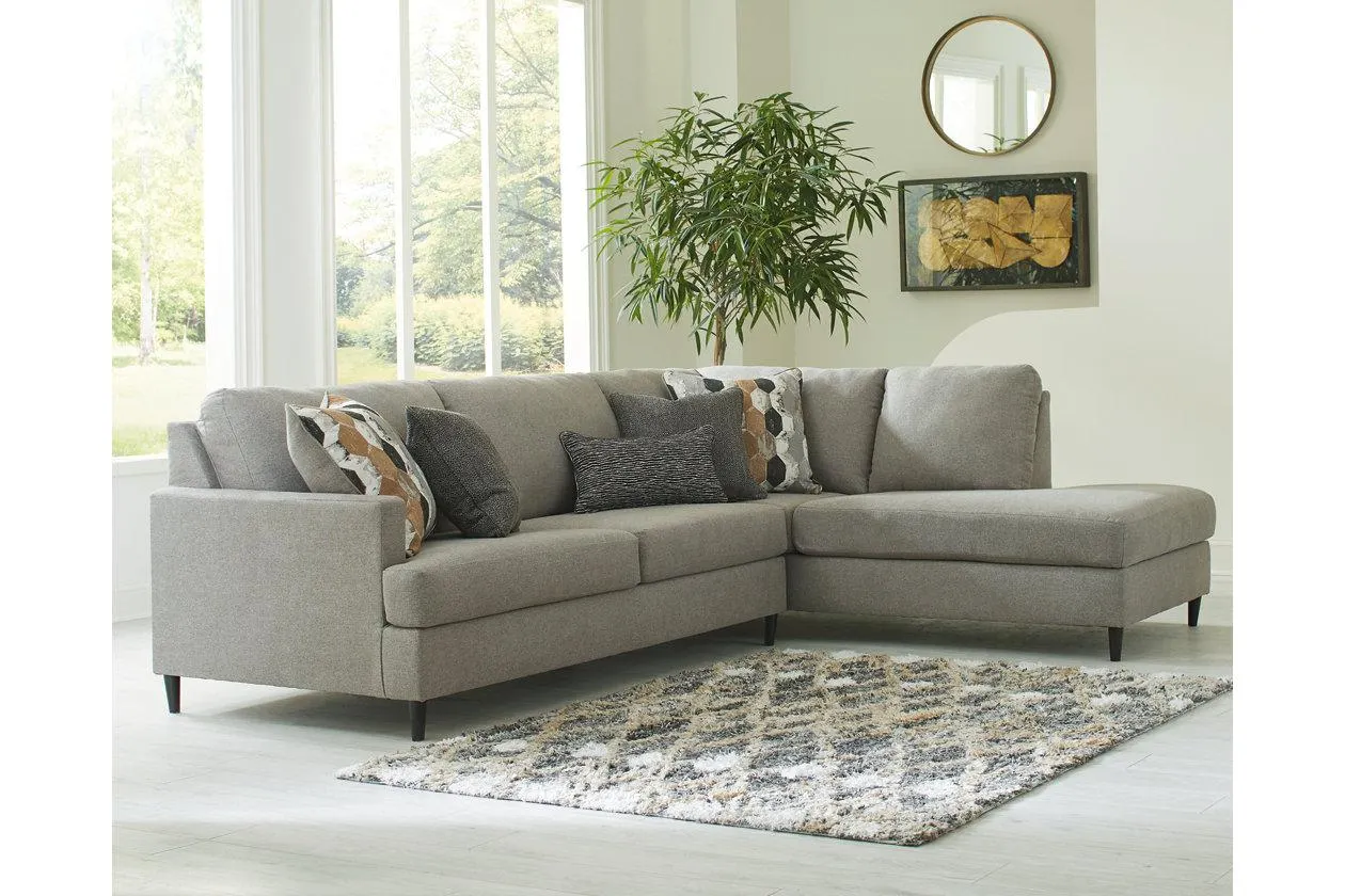 Santasia 2-Piece Sectional with Chaise
