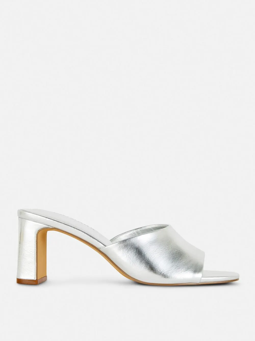 Mules mit Blockabsatz