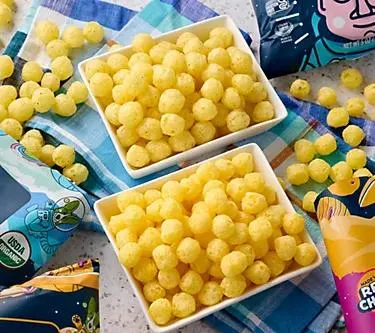 Make Your Selection: Lesser Evil (6) Bags Space Balls Organic Corn Puffs