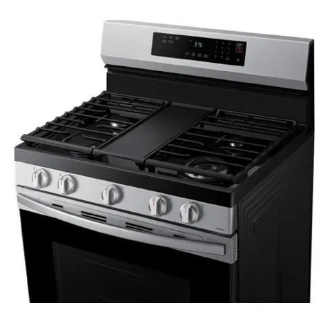 Samsung NX60A6311SS/AA 30" 6.0 cu.ft. Stainless Steel Gas Range with 5 Burners