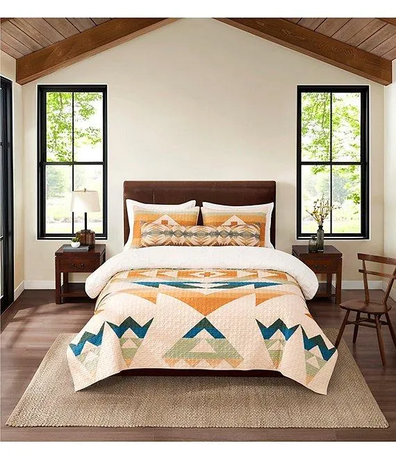 Solstice Canyon Multi-Colored Pattern Quilt Mini Set