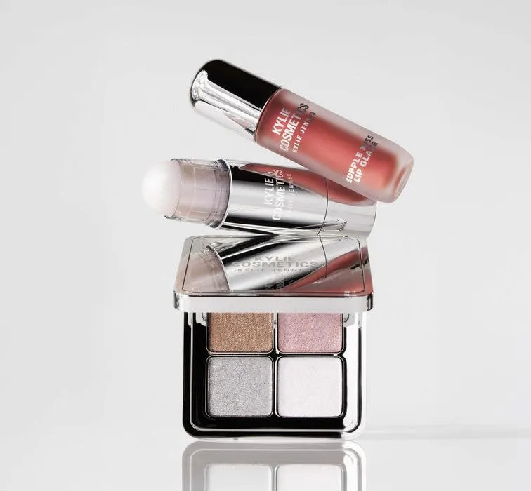 Cosmic 2.0 Summer Makeup Collection Trio