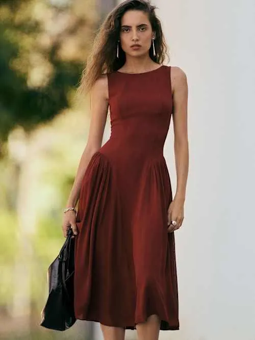 Anelis Dress