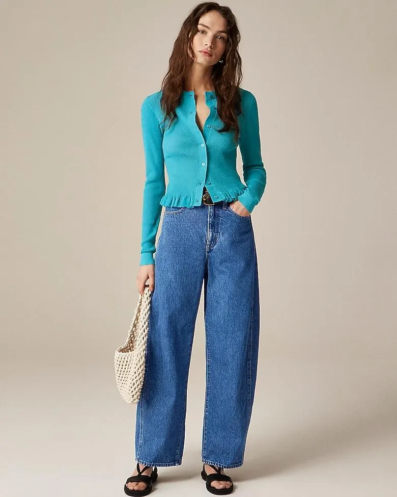 Barrel-leg jean
