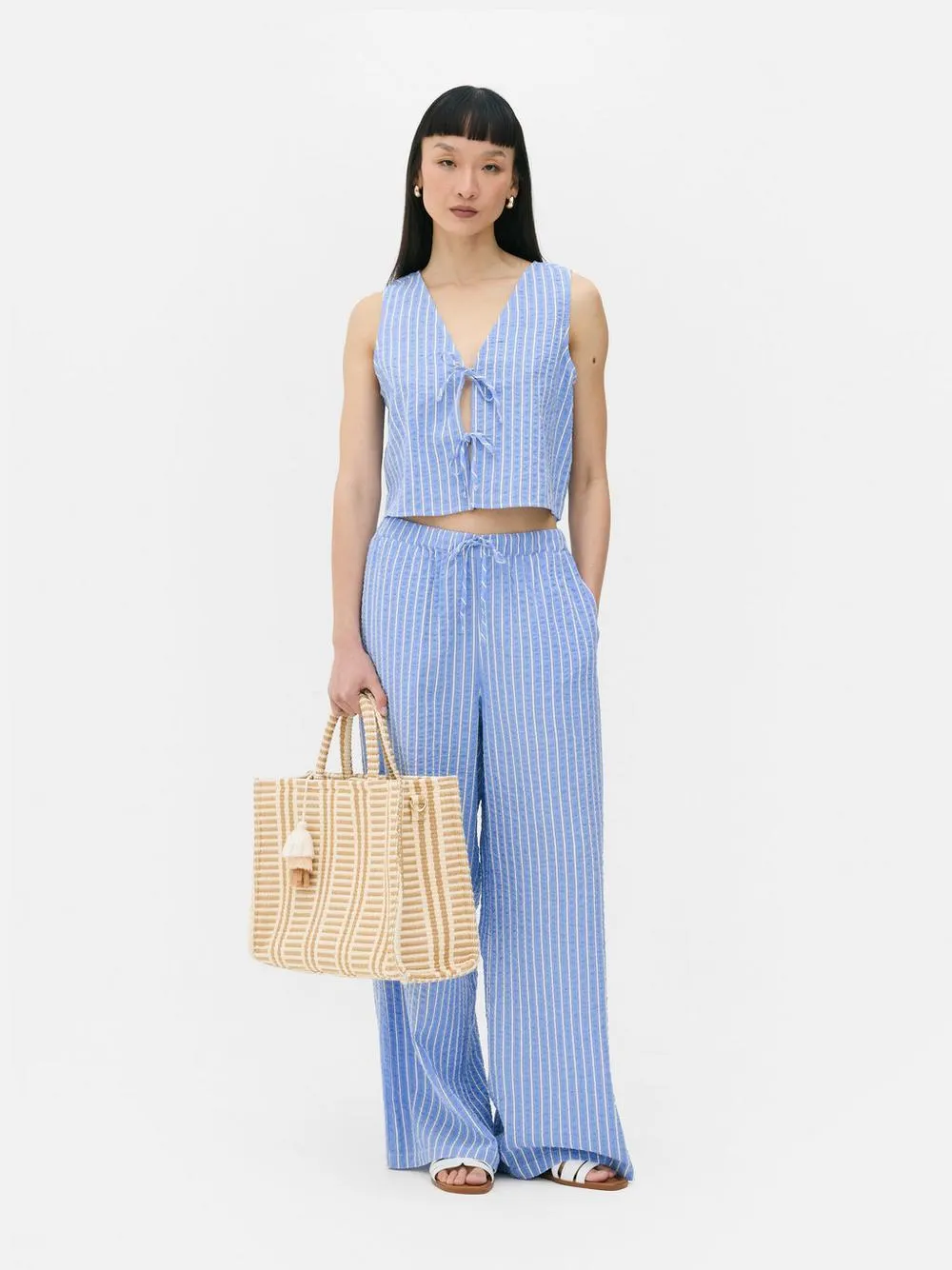 Chaleco de sirsaca a rayas