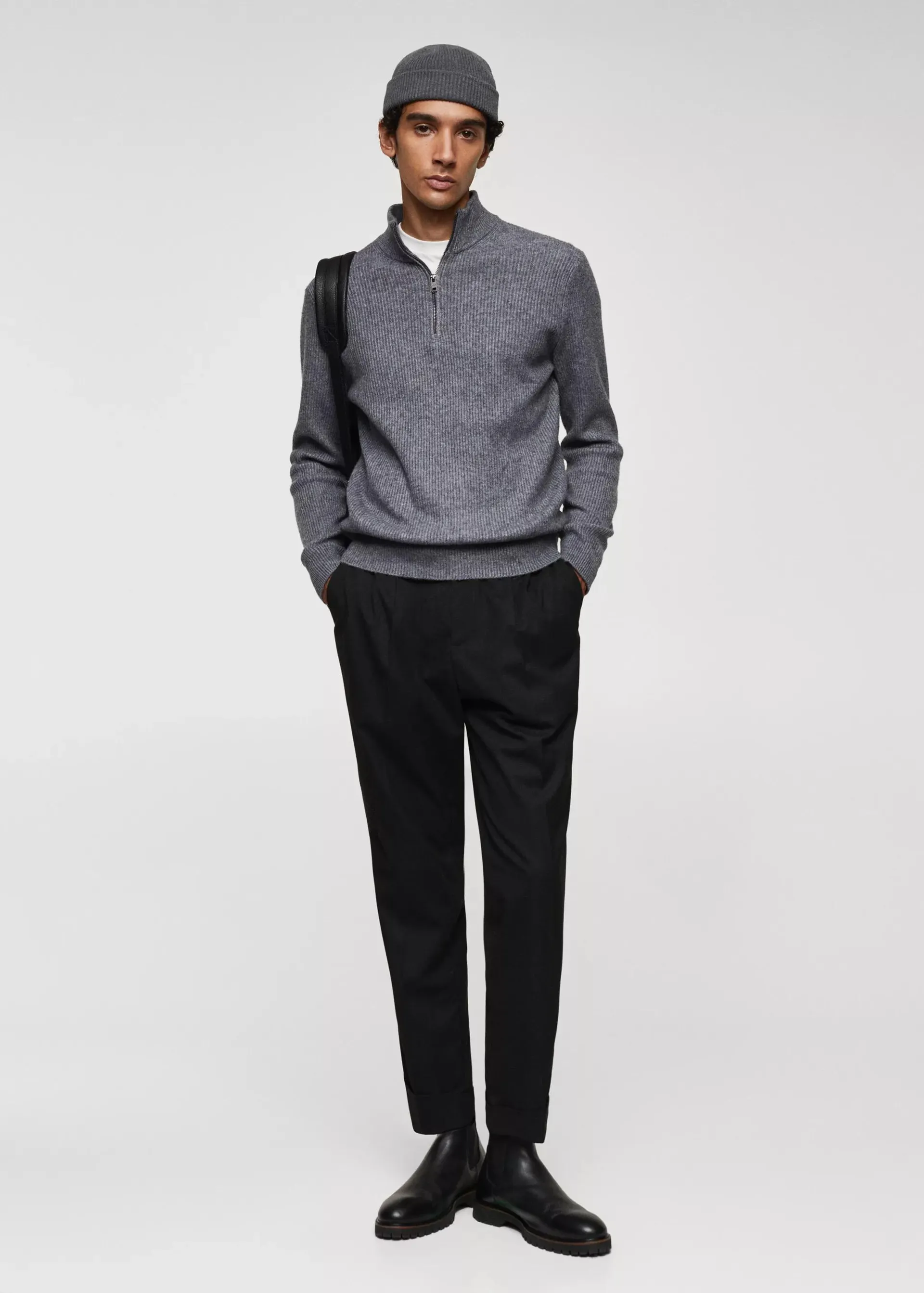 Mochila efecto piel abatanada