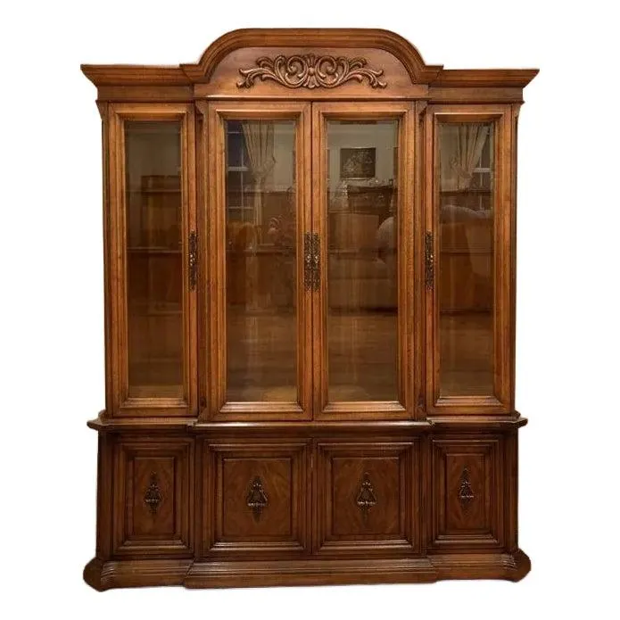 1974 Furniture Makers Lighted China Cabinet