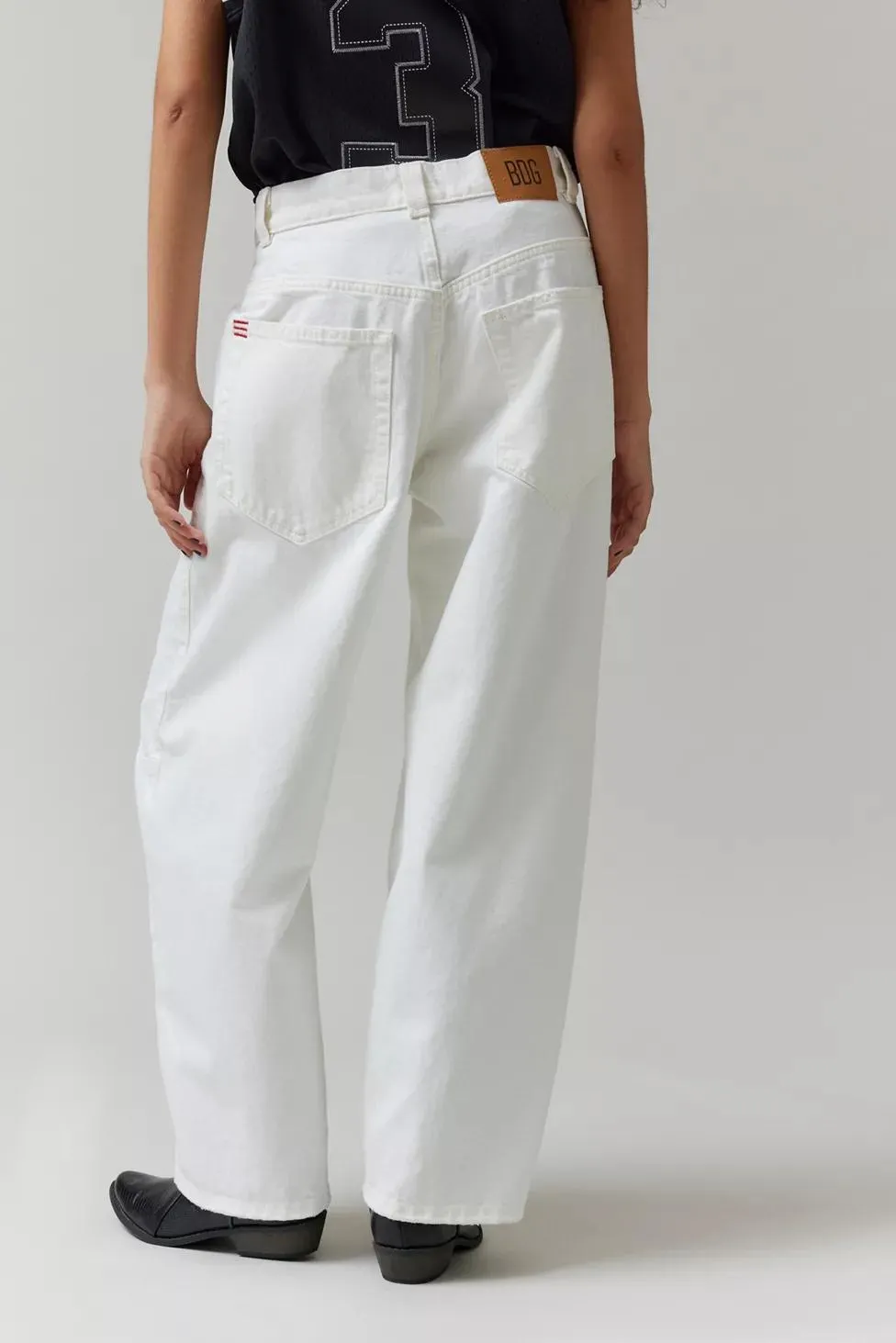 BDG Rih Extreme Barrel Mid-Rise Jean