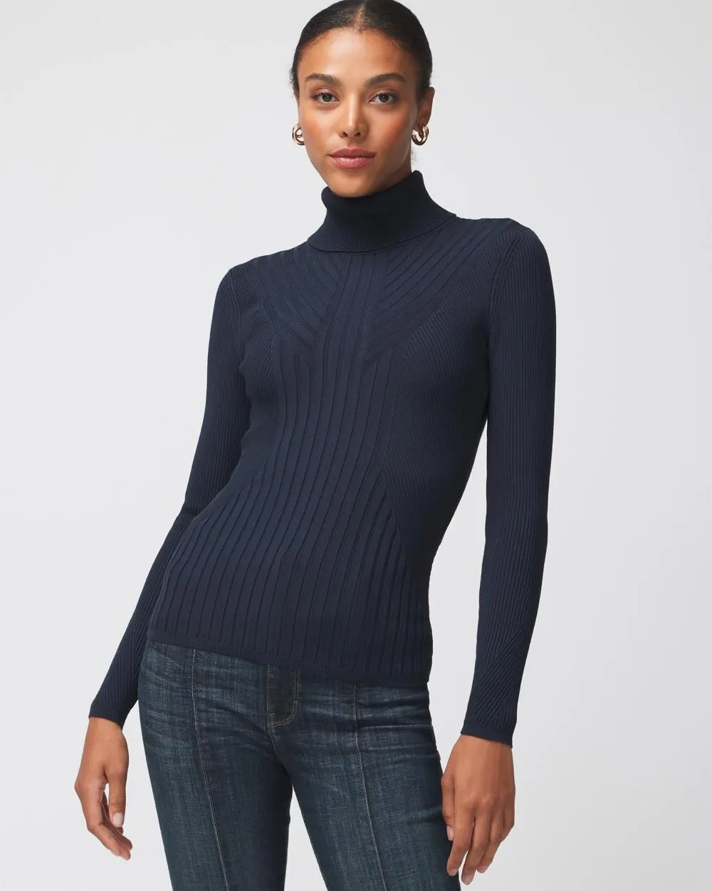 Long-Sleeve Ribbed Turtleneck