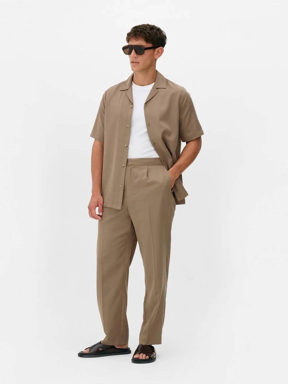 Kem Pleated Trousers