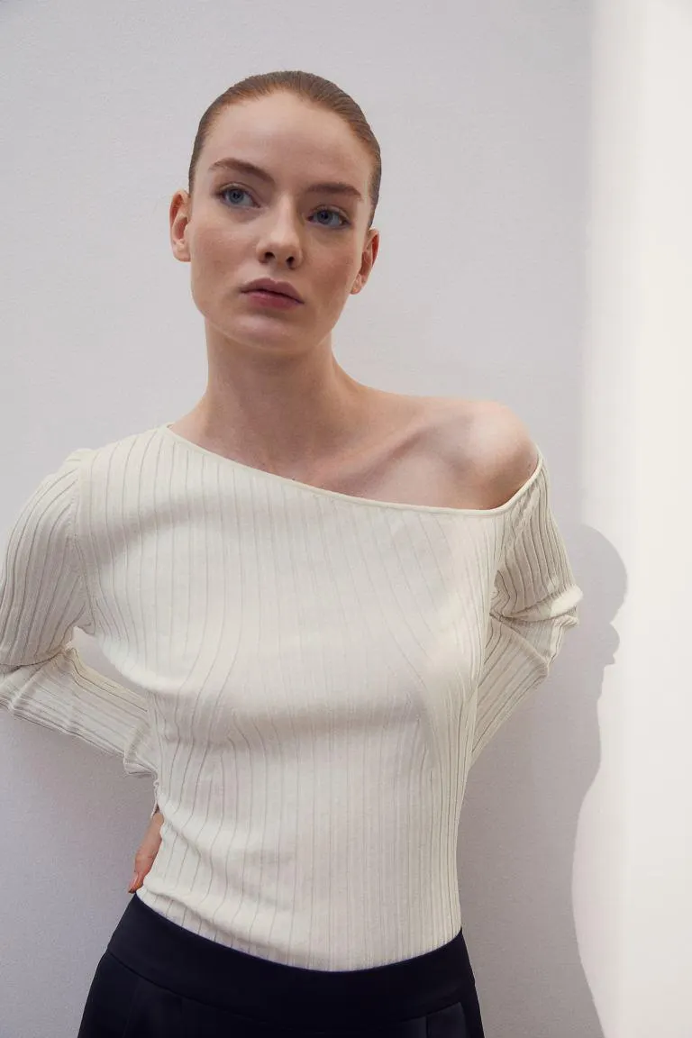 Rib-knit one-shoulder top