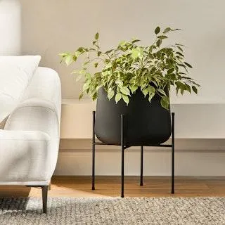 Tuva Wide Indoor/Outdoor Planter Set - Black