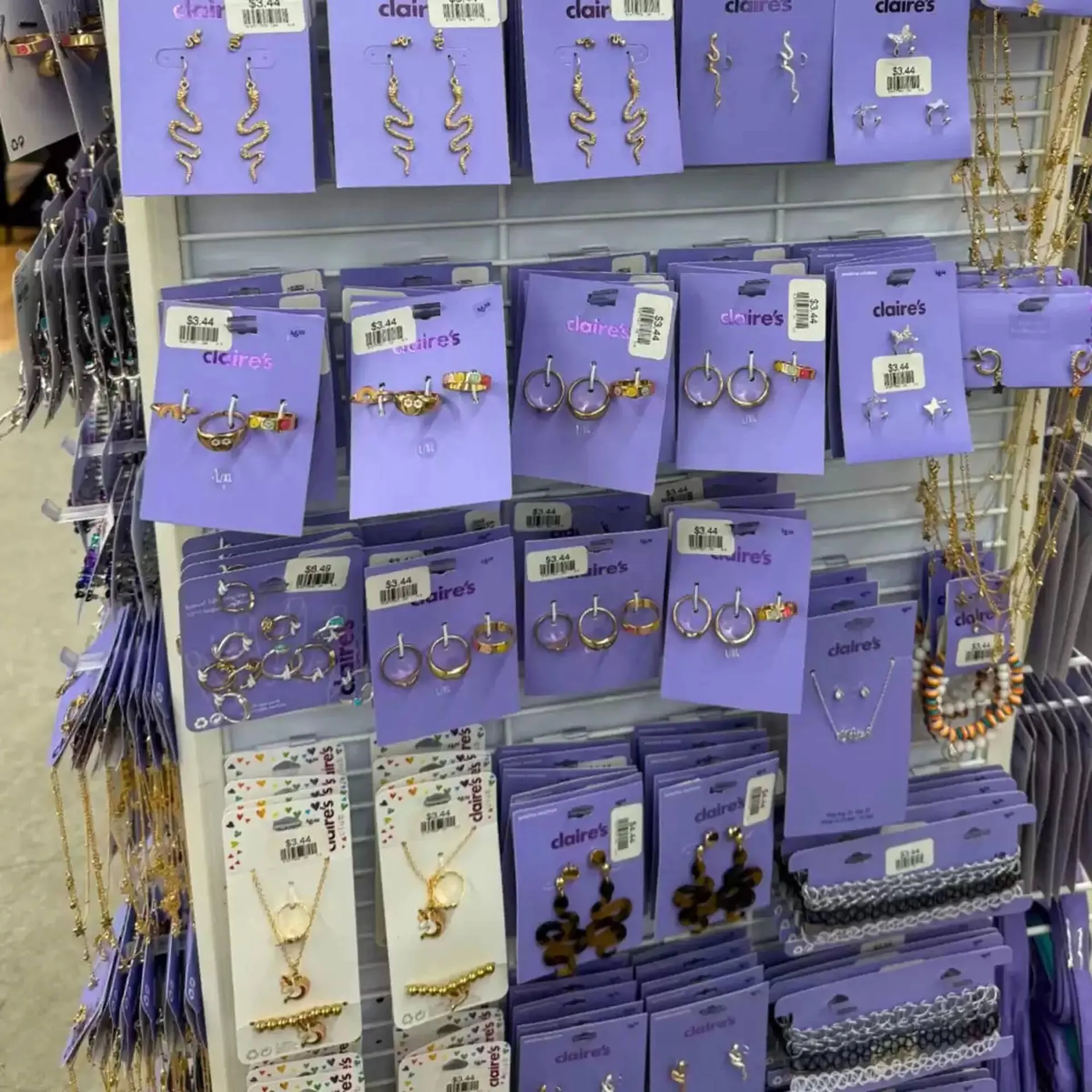 Weekly ad Big Lots Weekly Ad from April 6 to April 20 2025 - Page 1