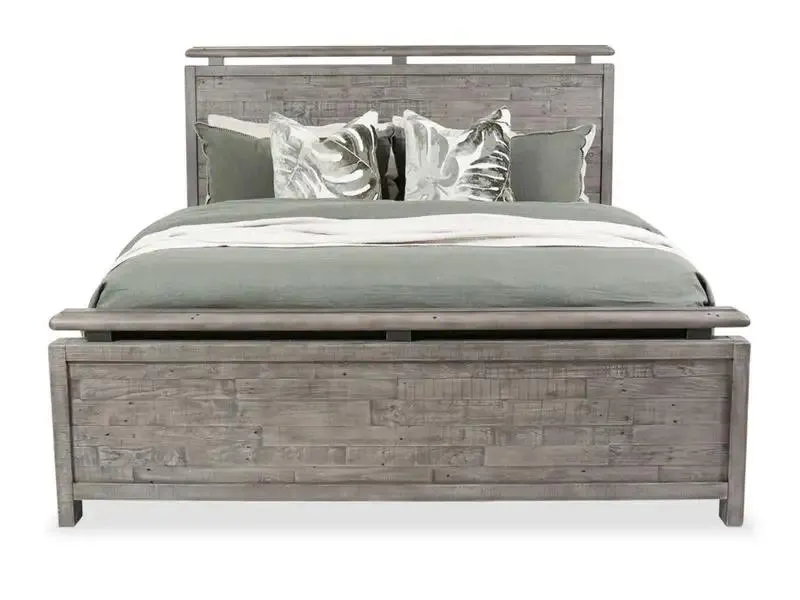 Brennagan Queen Panel Bed
