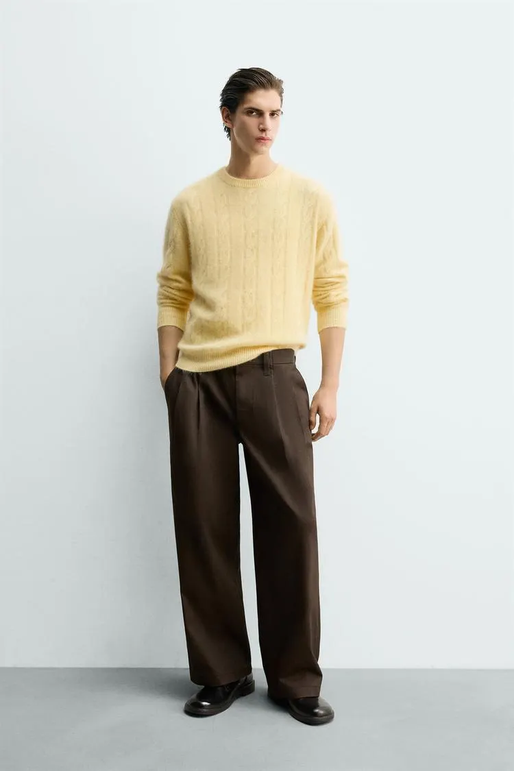 BRUSHED TEXTURED CABLE JUMPER