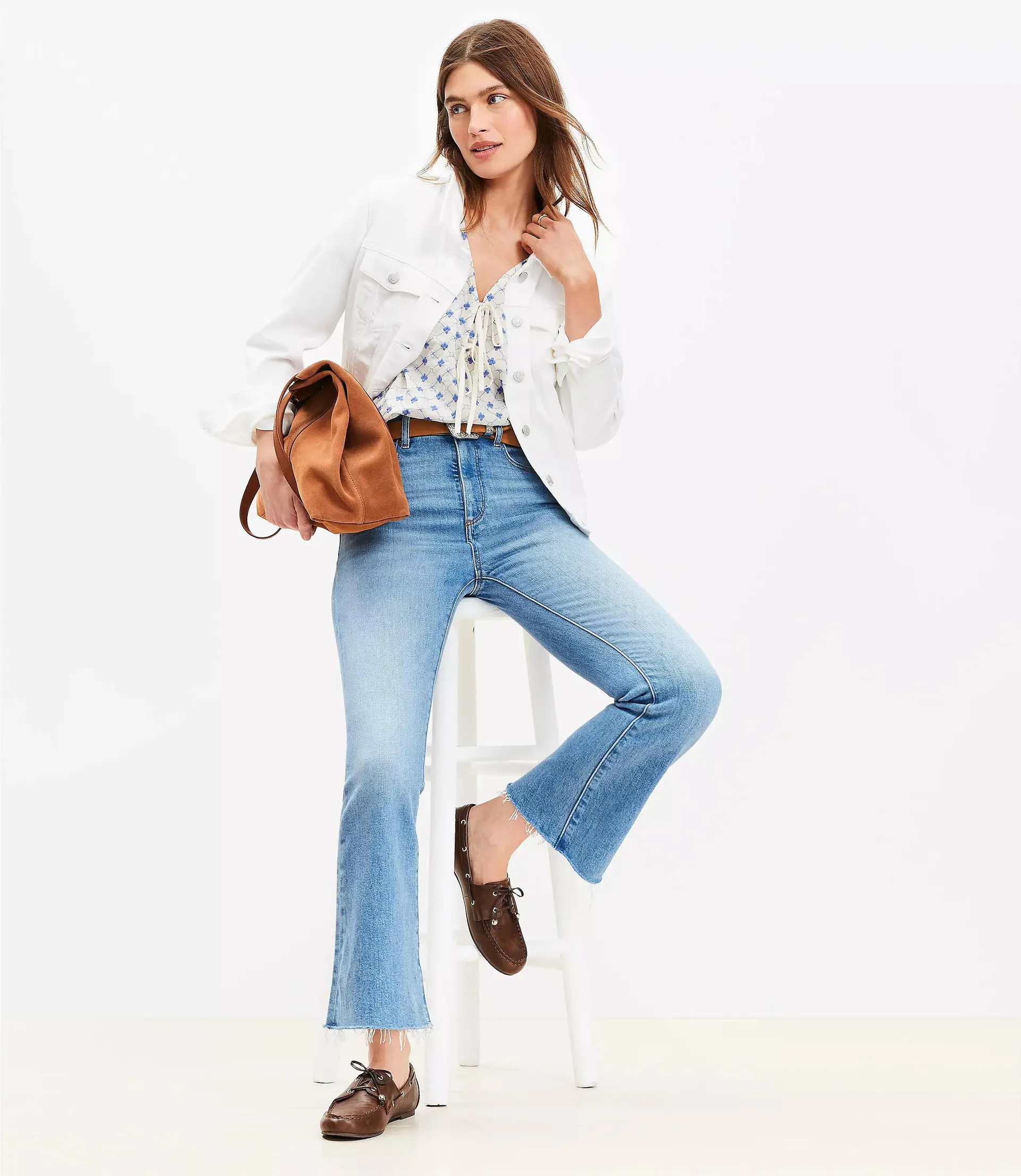 Fresh Cut High Rise Kick Crop Jeans in Authentic Light Indigo Wash