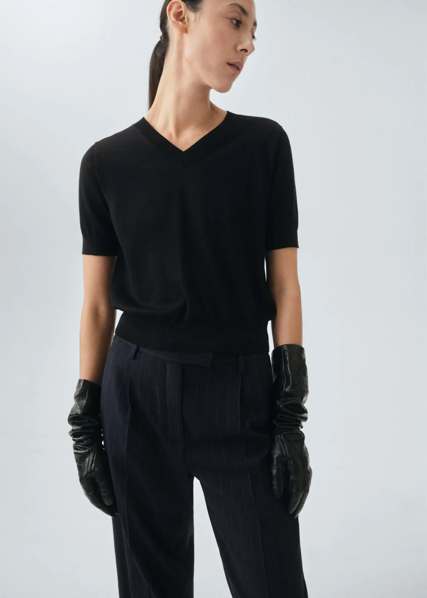 100% wool V-neck sweater